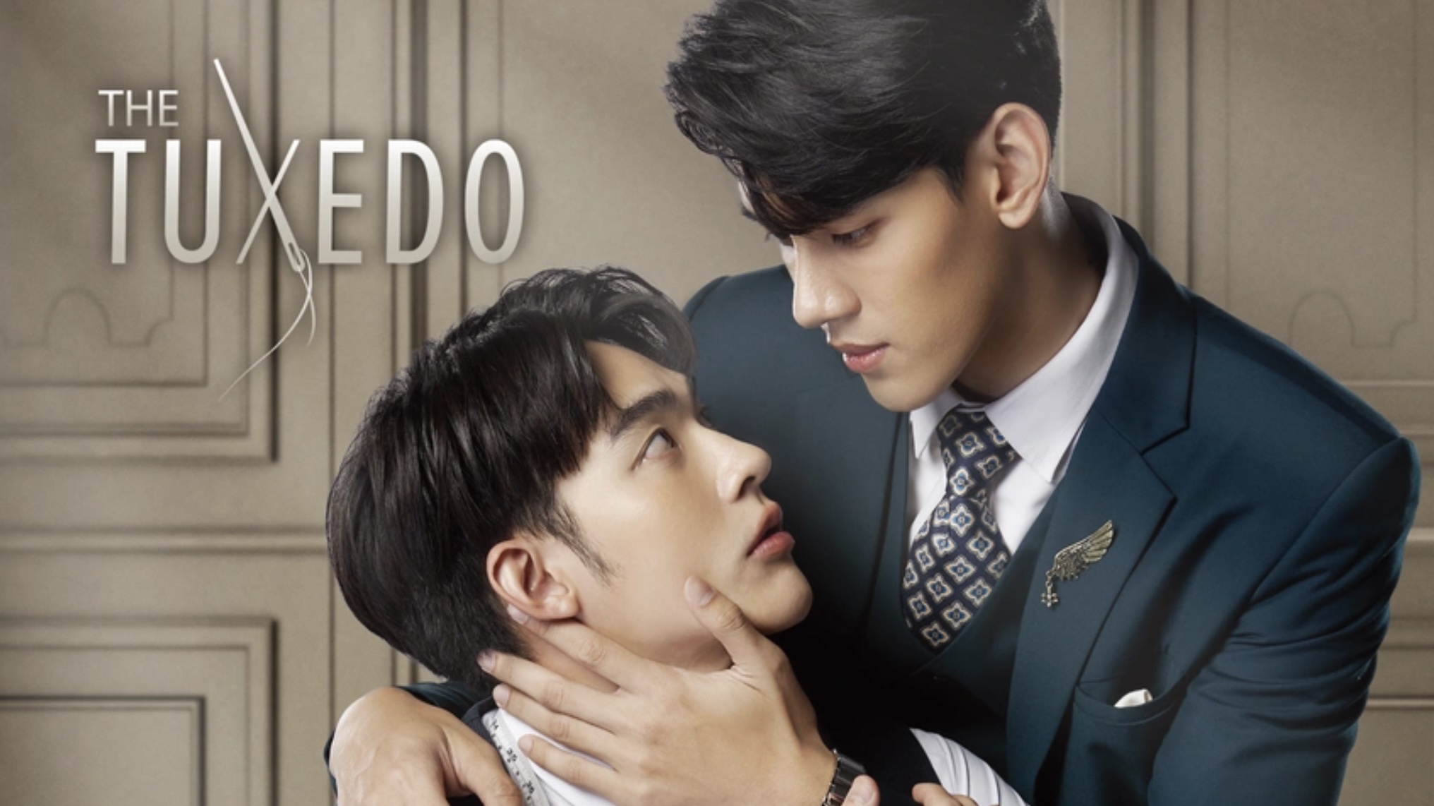 THE TUXEDO（字）
