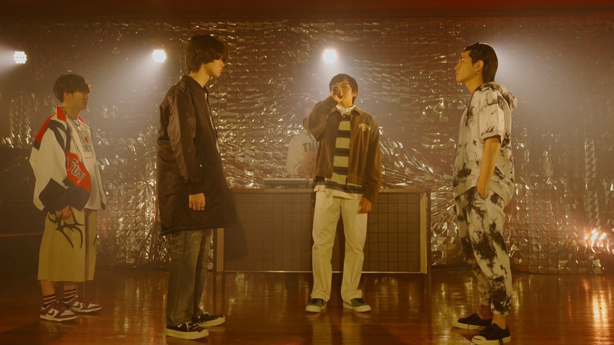 Scene 1：コザとの出会い、3人の日常と非日常の始まり