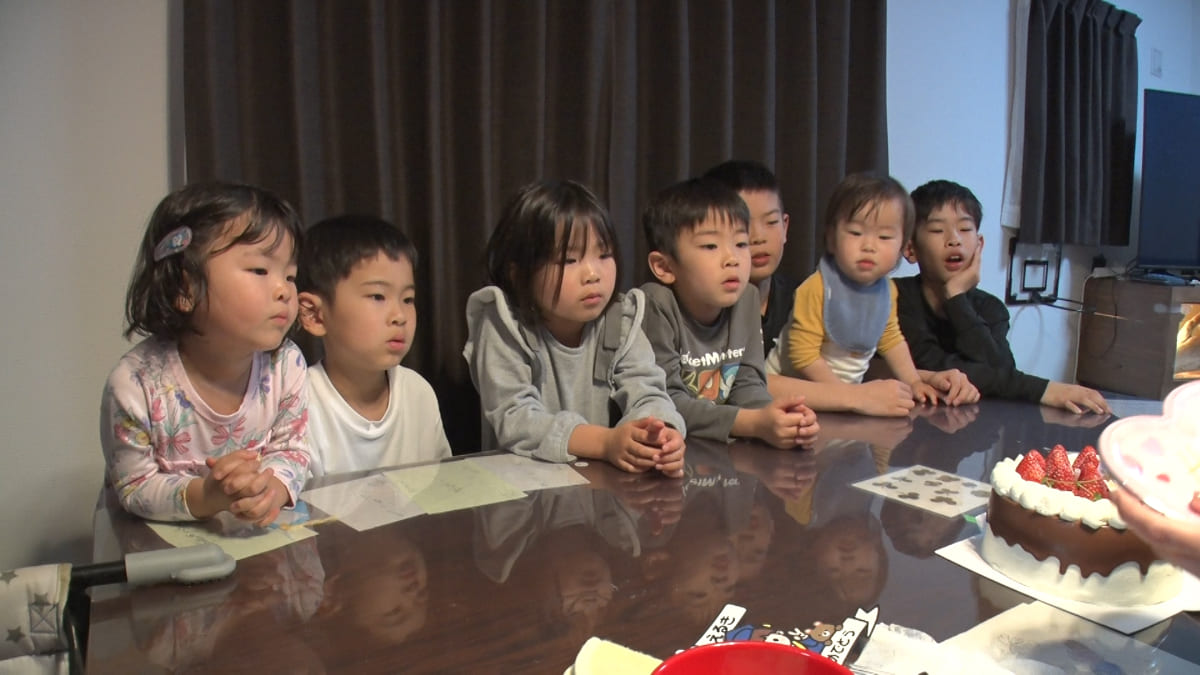 家族全員が笑顔の秘訣とは？『令和の9人大家族！あべさん家のみどりママ』第2弾独占配信決定