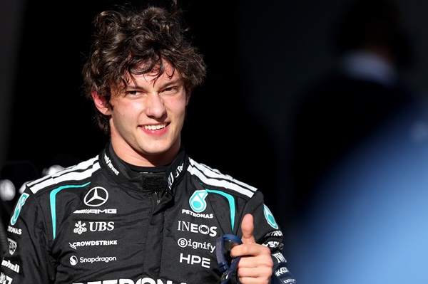 【F1™︎ 2026】3戦3勝のメルセデス。脅威の若手、アントネッリが時代を動かす