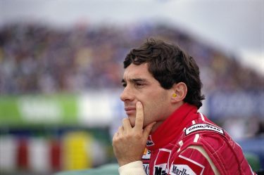 【F1™︎ 2026】音速の貴公子と呼ばれたアイルトン・セナ。伝説の名ドライバー、その軌跡を振り返る