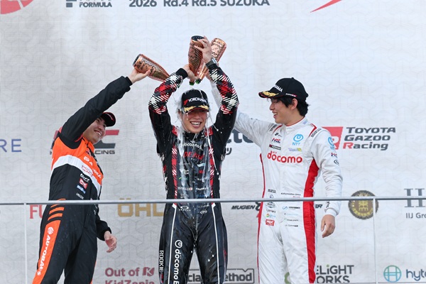 【SUPER FORMULA 2026】2レースともに劇的な結末に！　フェネストラズと福住が鈴鹿ラウンドを制する：Rd.4-5結果