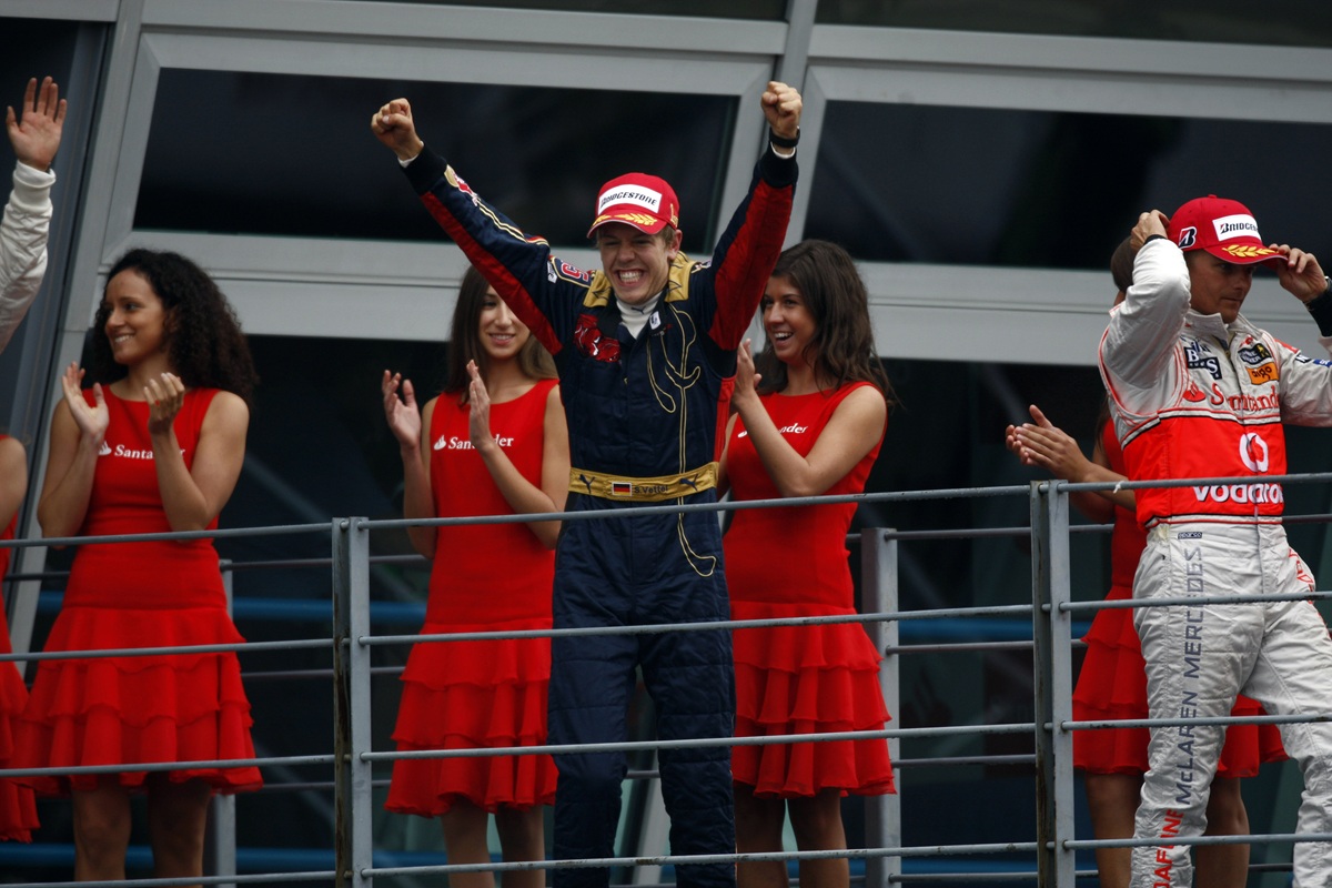 【F1™︎ 2026】セナを下してティフォシが熱狂!「F1®︎ TV」アーカイブで蘇るイタリアグランプリ名勝負!