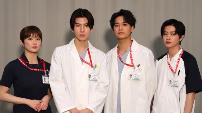 『顔のない患者』キャスト