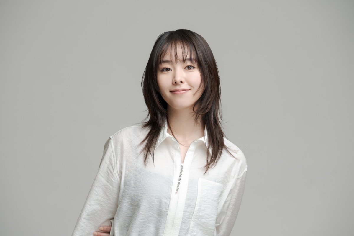 『102回目のプロポーズ』主演・唐田えりかが語る、 名作を引き継ぐプレッシャーと武田鉄矢から学んだこと