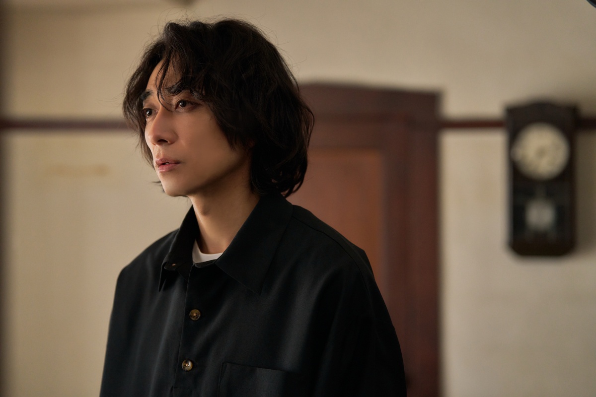 BLドラマ『スモークブルーの雨のち晴れ』場面写真