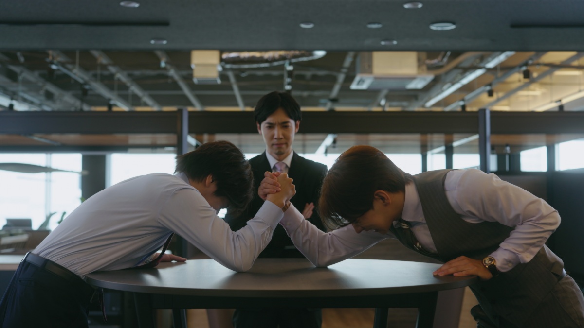 『フェイクファクトリップス』場面写真