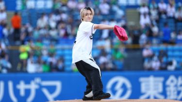 Hey! Say! JUMPの知念侑李がファーストピッチセレモニーに初登板